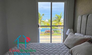 Casa en venta con jardín privado y vista a las áreas comunes