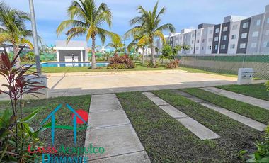 Casa en venta con jardín privado y vista a las áreas comunes