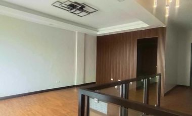 CORNER LOT HOUSE FOR RENT IN SANTA ROA LAGUNA