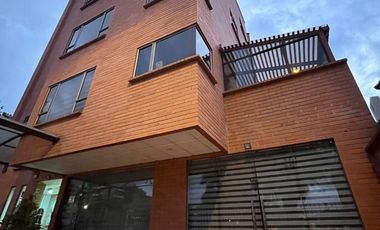 DEPARTAMENTO DUPLEX AMOBLADO, Sector Ordoñez Lasso R243