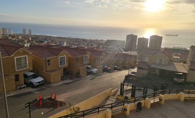 Venta casa vista al mar en condominio en Coviefi, Antofagasta