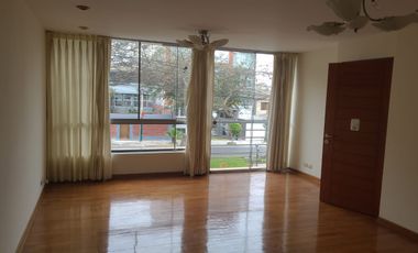 VENTA DE OCASION AMPLIO DEPARTAMENTO EN AV. HIGUERETA SUCO