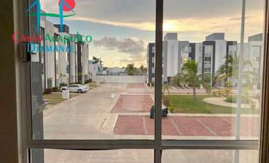 Acogedor departamento, totalmente amueblado, excelente ubicación
