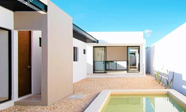Casa nueva en venta de una planta con alberca privada en Mérida