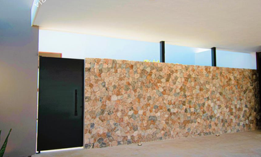 Casa nueva en venta de una planta con alberca privada en Mérida