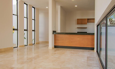 Casa nueva en venta de una planta con alberca privada en Mérida