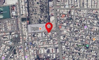 LOCAL COMERCIAL EN VENTA FRENTE A PLAZA CRYSTAL | ARLETTE FLORES