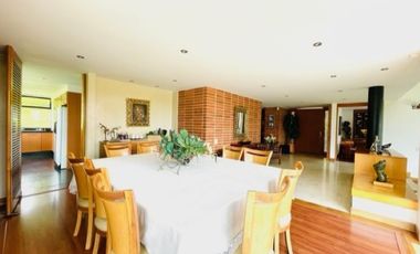 Espectacular Casa Macadamia- Vía La Calera 430 m2