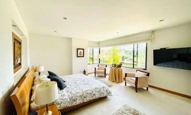 Espectacular Casa Macadamia- Vía La Calera 430 m2