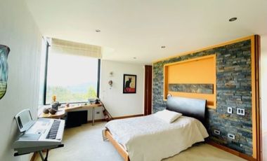 Espectacular Casa Macadamia- Vía La Calera 430 m2