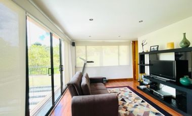 Espectacular Casa Macadamia- Vía La Calera 430 m2