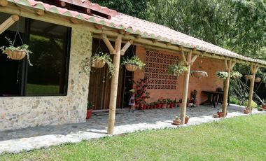 ESPECTACULAR CASA CAMPESTRE UNA PLANTA CERRITOS PEREIRA