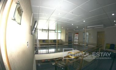 ARRENDAMOS Oficinas frente a la plaza de armas