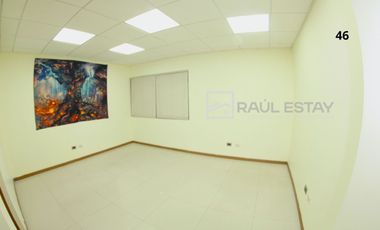 ARRENDAMOS Oficinas frente a la plaza de armas