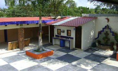 SALÓN DE FIESTAS EN RENTA A LA SALIDA A QUIROGA $12,000