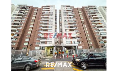 Alquiler De Departamento Moderno Amoblado C/ Vista A Parque Dentro De Condominio