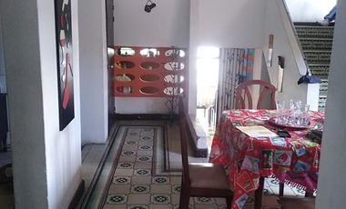 SE VENDE CASA AREA DE 256mts SECTOR COMERCIAL BARRIO BOSTON