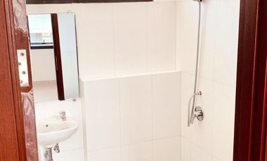 Rumah Cantik Baru Siap Huni di Kebon Kopi Kota Cimahi