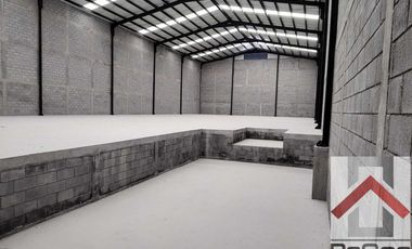 Nave Industrial Nueva en Venta en Santa Catarina Parque 300