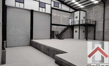 Nave Industrial Nueva en Venta en Santa Catarina Parque 300