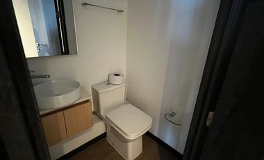 SE VENDE CESIÓN DE PROMESA - TOWNHOUSE NUEVO, POR ESTRENAR - 3D2B2E1BOD. - SAN CARLOS DE APOQUINDO