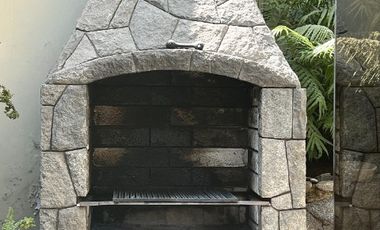 VENDO CASA LA PLANICIE BASTANTE POTENCIAL