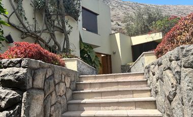 VENDO CASA LA PLANICIE BASTANTE POTENCIAL