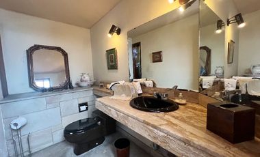 VENDO CASA LA PLANICIE BASTANTE POTENCIAL