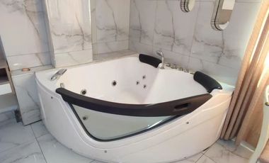 VENDO EDIFICIO / HOTEL FULL EQUIPADO CON TERRAZA, LISTO PARA GENERAR INGRESOS DESDE EL 1er DÍA, cerca del Aeropuerto Jorge Chavez