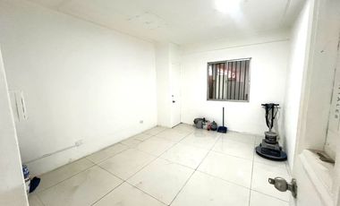 ARRIENDO LOCAL, CLINICA, LABORATORIO A PASOS METRO STA. LUCIA