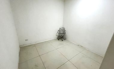 ARRIENDO LOCAL, CLINICA, LABORATORIO A PASOS METRO STA. LUCIA