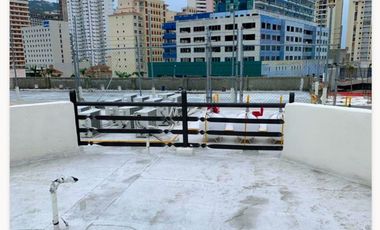 ACAPULCO COSTA AZUL ESTRENE PENTHOUSE SEMINUEVO CUENTA CON 3 RECAMARAS