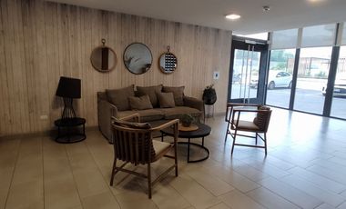 Dpto Con Espectacular Vista En Condominio Laguna Centro