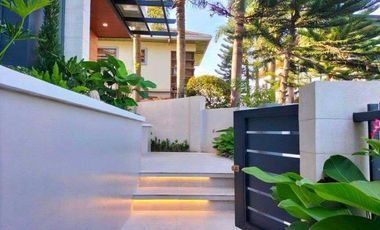 BEAUTIFUL HOUSE FOR SALE IN SOUTH FORBES