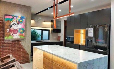BEAUTIFUL HOUSE FOR SALE IN SOUTH FORBES