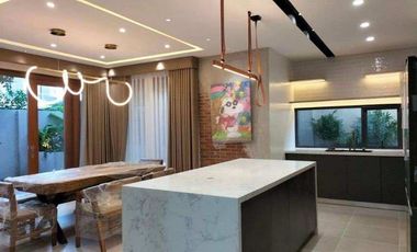 BEAUTIFUL HOUSE FOR SALE IN SOUTH FORBES