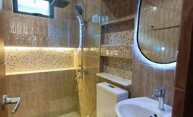 BEAUTIFUL HOUSE FOR SALE IN SOUTH FORBES
