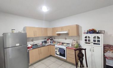 Casa Oportunidad en Venta CASA 160MTS amplios Espacios Centrica FRENTE A PARQUE Av Patria &AV LOPEZ MATEOS Zapopan