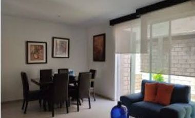 Casa Oportunidad en Venta CASA 160MTS amplios Espacios Centrica FRENTE A PARQUE Av Patria &AV LOPEZ MATEOS Zapopan