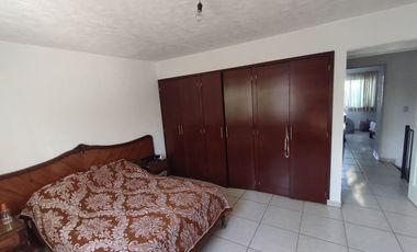 Casa Oportunidad en Venta CASA 160MTS amplios Espacios Centrica FRENTE A PARQUE Av Patria &AV LOPEZ MATEOS Zapopan