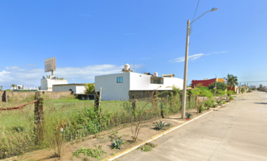 Casa en Venta Av Juventino Rosas Puerto Mexico Coatzacoalcos, Veracruz/ Recuperación Bancaria