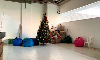 47202 Local en Arriendo Aves Maria