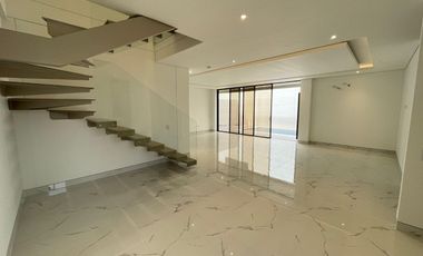 CASA EN ARRIENDO VILLA CAMPESTRE