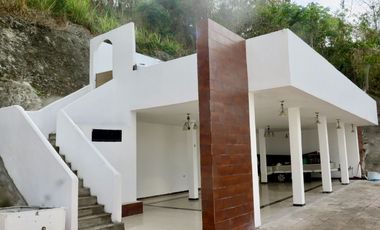 ¡Gran oportunidad para vivir bien! 🌿  Se vende  o se arrienda casa con un lote de 2 hectáreas