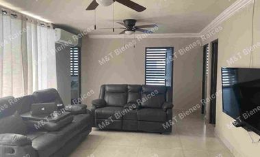 VENTA CASA UNA PLANTA, DOS FRENTES, ESPACIOS MUY AMPLIOS