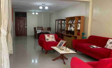 VENDO CASA DE UN PISO EN IGNACIO MERINO - PIURA