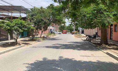 VENDO CASA DE UN PISO EN IGNACIO MERINO - PIURA