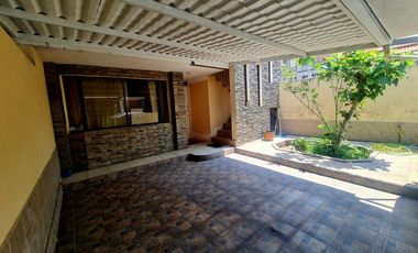 VENTA DE CASA EN CONOCOTO, MARQUEZA DE SOLANDA