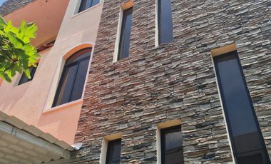VENTA DE CASA EN CONOCOTO, MARQUEZA DE SOLANDA