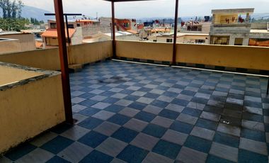 VENTA DE CASA EN CONOCOTO, MARQUEZA DE SOLANDA